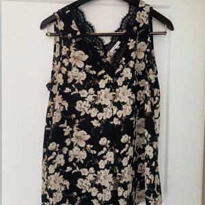 PLEIONE Women's Floral & Lace Blouse